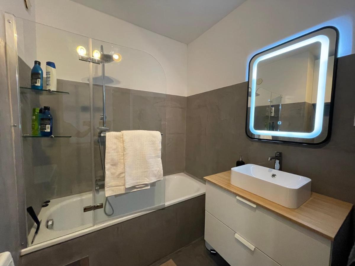 Spacious 3Bd Top Floor Flat Close To Lake クラーゲンフルト エクステリア 写真