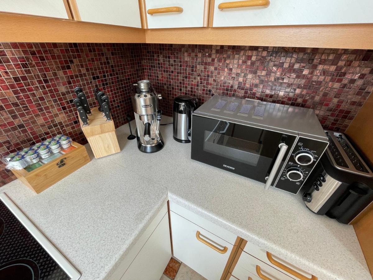 Spacious 3Bd Top Floor Flat Close To Lake クラーゲンフルト エクステリア 写真